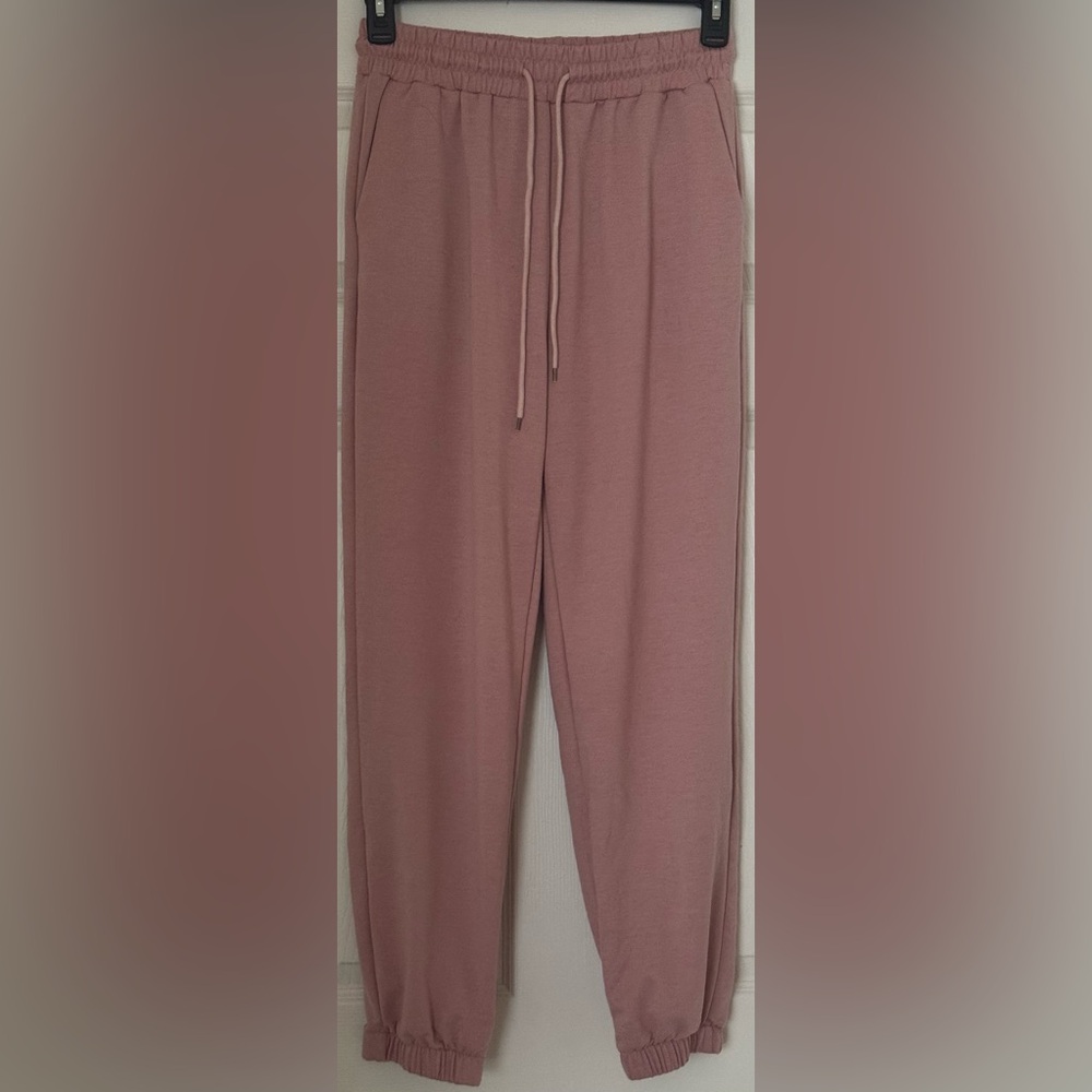 Women's Pink Hoodie and Joggers Set Medium - Picture 4 of 7